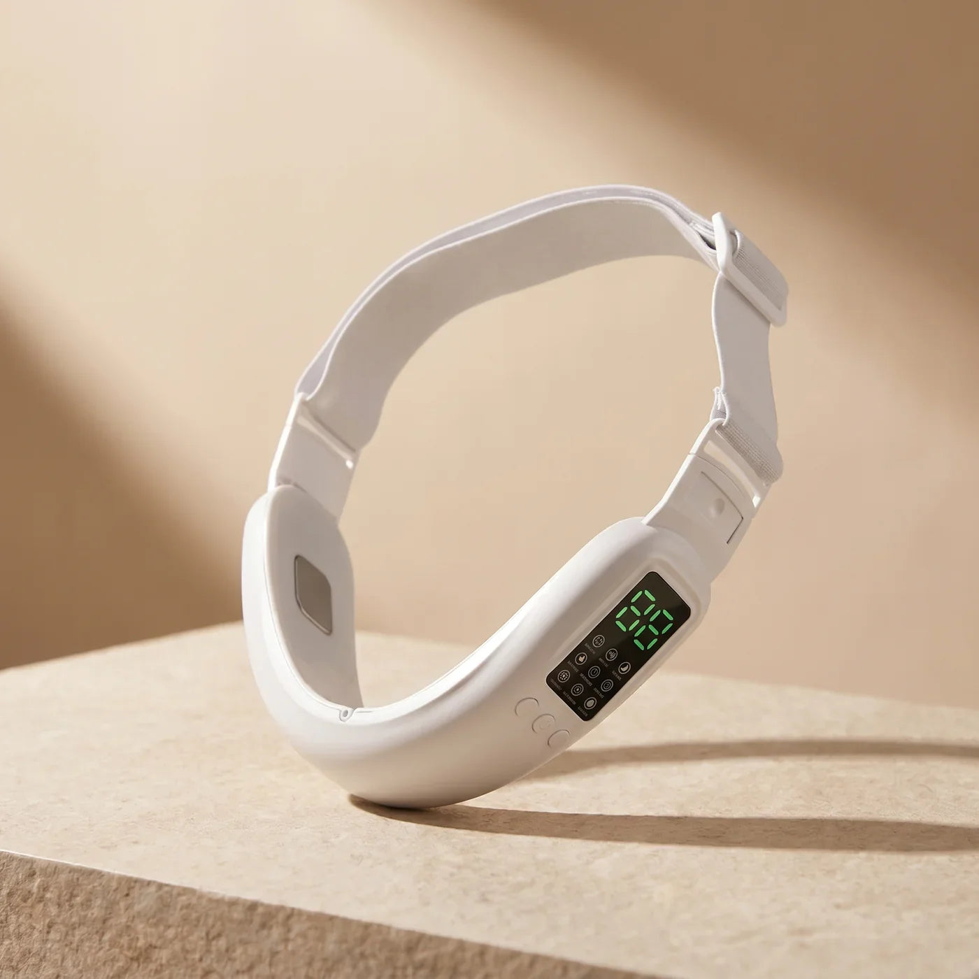 Definaire band on warm stone, clean product still