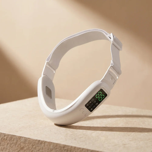 Definaire band on warm stone, clean product still